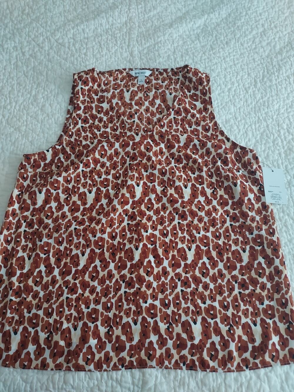 NEW Nine West Women Blouse size Large Animal Print Polyester Sleeveless lined